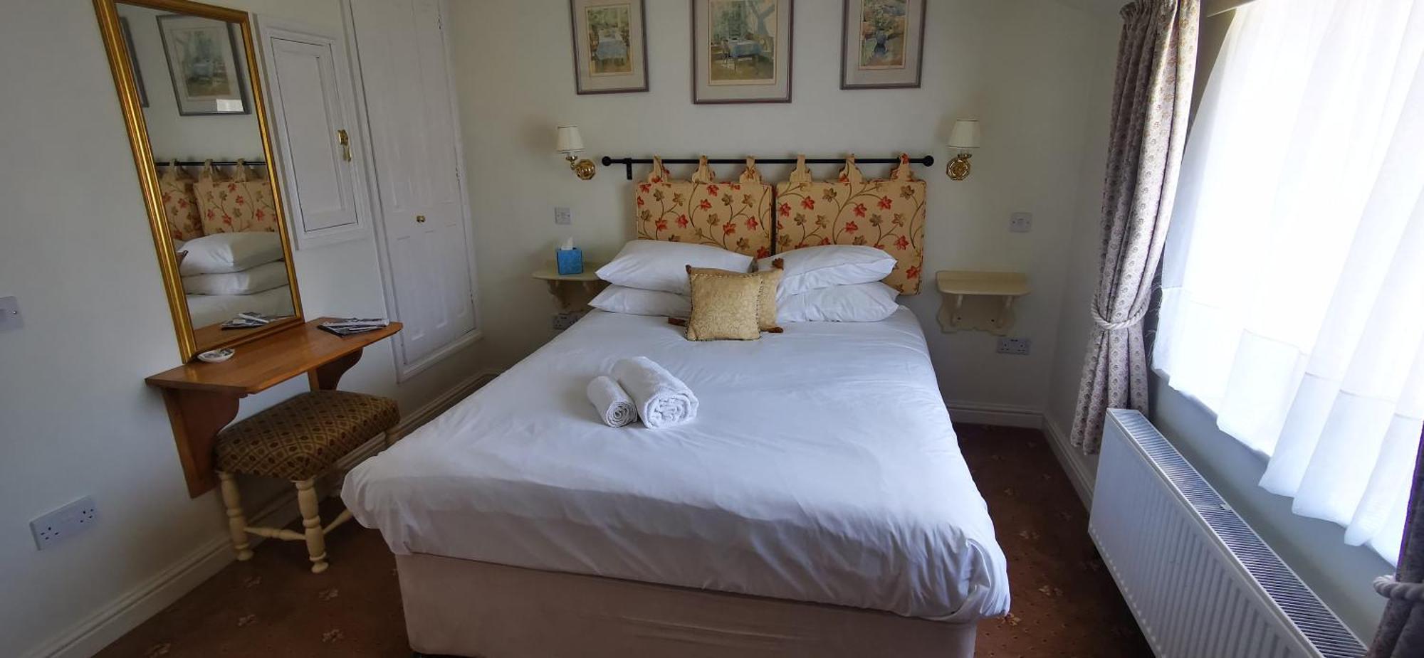 The Abbey Hotel & Apartments Bury St. Edmunds Zimmer foto